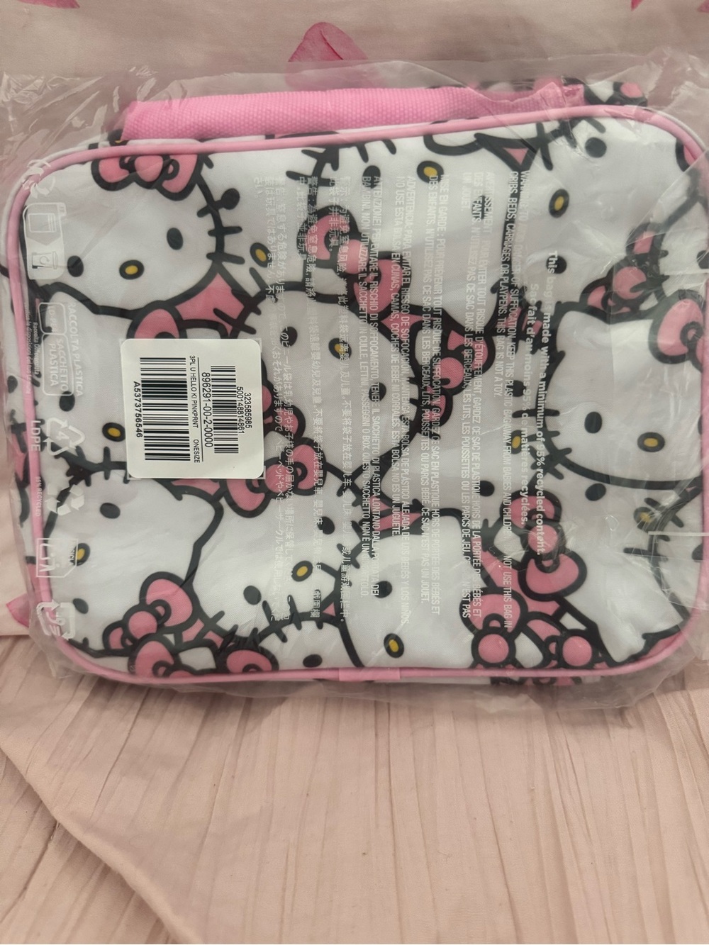 Hello Kitty White Lunch Tote with Pink Bow Accents